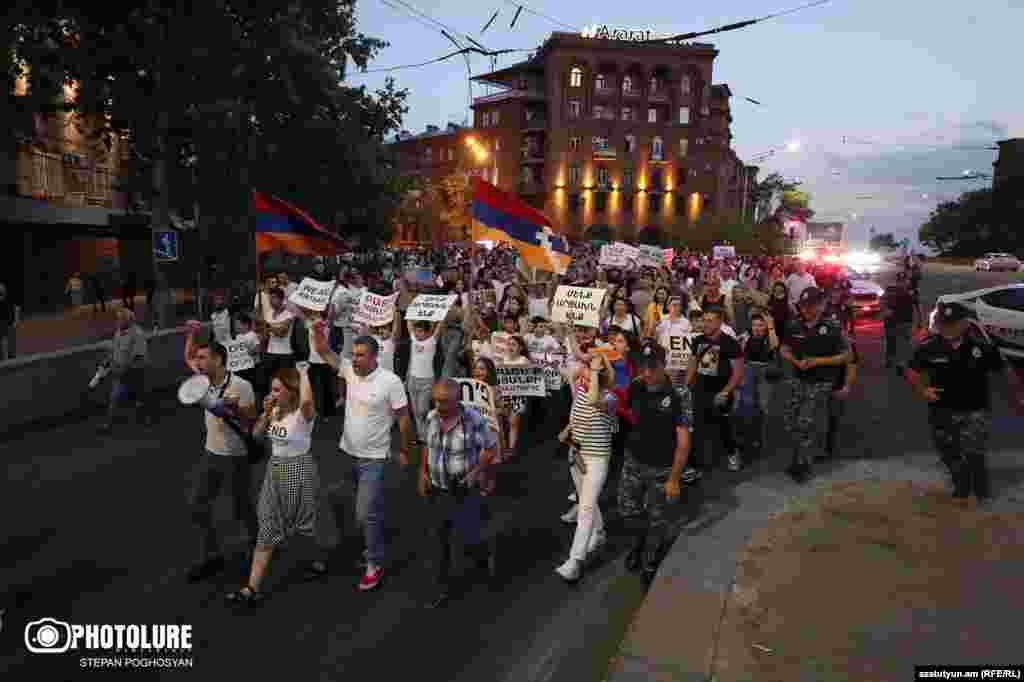 A protest in central Yerevan on July 21 calling for an end to the blockade of Nagorno-Karabakh. Several mass protests have been held in Armenia over recent days as the conditions inside Nagorno-Karabakh have dramatically worsened. Marut Vanian, a journalist inside Stepenakert, told RFE/RL on July 23 that the situation is “just getting worse day by day.”