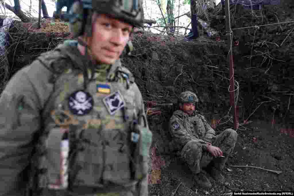 Военные во время паузы в обстрелах