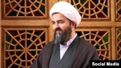 Mohammad Taghi Akbarnejad, a cleric and vocal opponent of Iran's leadership, was arrested on February 17 by agents of the Islamic Revolutionary Guards Corps' intelligence service.