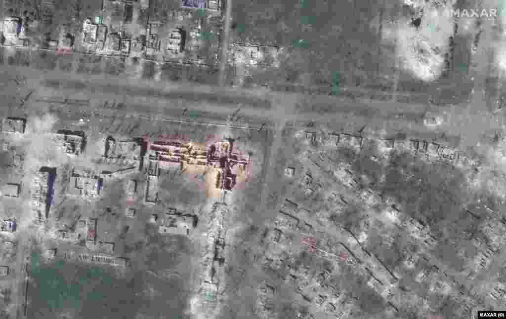 The same scene a little more than a year later, on May 15, 2023. The brutal fighting for the city over the past months has resulted in heavy casualties on both sides, despite military experts questioning the strategic value of the city for Russia.