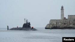 The Russian nuclear-powered submarine Kazan enters Havana's bay on June 12.