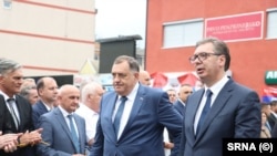 Serbian President Aleksandar Vucic (right) with Bosnian Serb leader Milorad Dodik during a visit to Republika Srpska on August 4.
