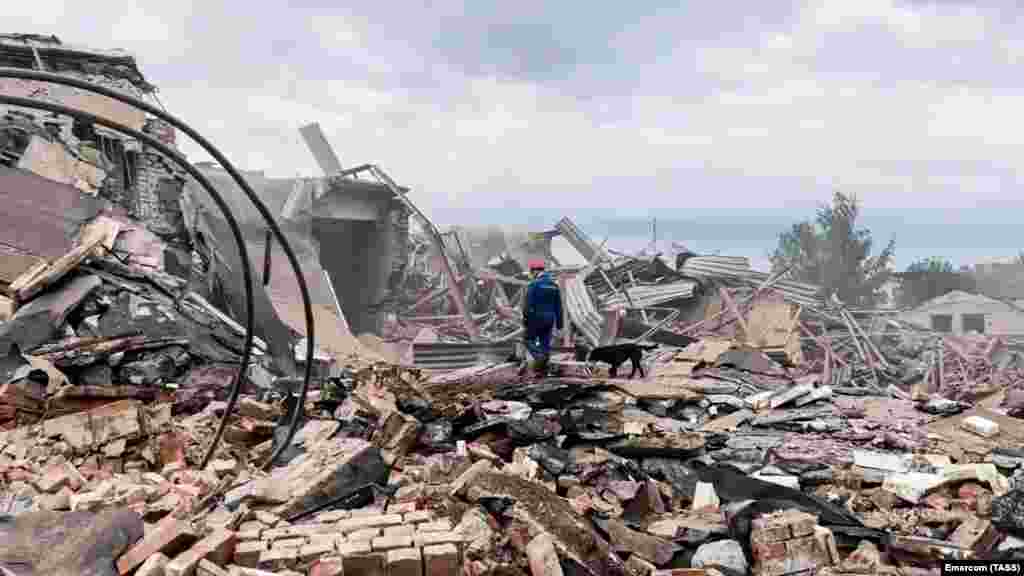 A destroyed building of the Zagorsk Optical and Mechanical Plant in Sergiyev Posad, near Moscow, on August 9. At least one person was killed and eight are missing after an explosion at the factory, which produces optical equipment for various industries including the Russian military. 