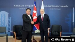 Susret ruskog predsjednika Vladimira Putina i sjevernokorejskog čelnika Kim Jong Una u dalekoistočnoj ruskoj amurskoj regiji, 13. septembra 2023.