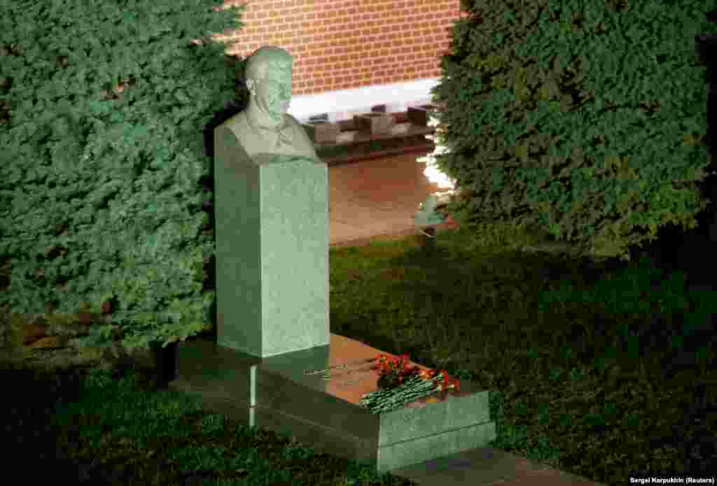 After his embalmed body was taken out of the mausoleum, Stalin was buried alongside the walls of the Kremlin, where his remains lie today. 