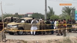 Roadside Bomb Targets Pakistani Security Personnel 