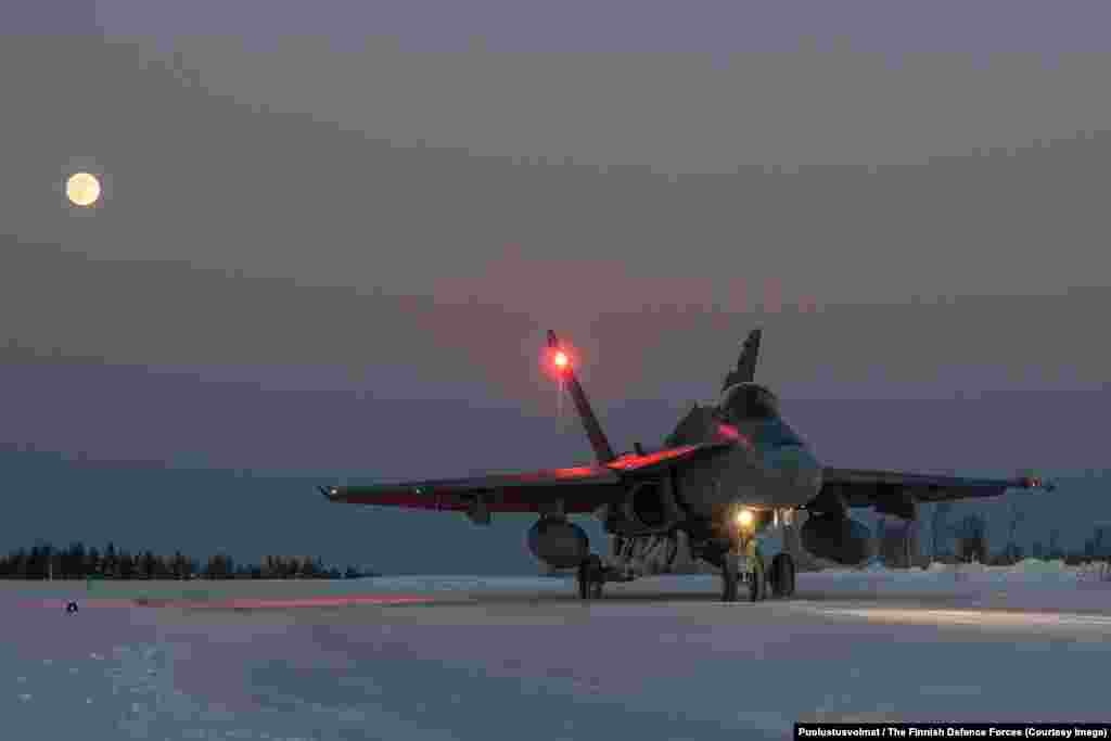 F/A-18 Hornet The Finnish Air Force has 62 of these American-made aircraft in service. The aging jets are set to be replaced with 64 latest-generation F-35s, beginning in 2026. 