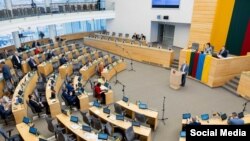 Пасяджэньне Сейму Літвы. Архіўнае фота