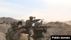 Զորավարժություններ, արխիվ