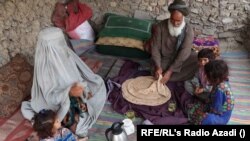د یوې افغانې کورنۍ انځور