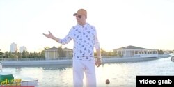 Öňki prezident "Awaza" gelip, işlere serenjam berdi.