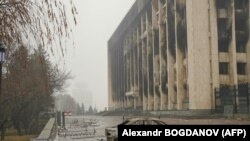 Almatyda ot berlen desganyň daş görnüşi. 7-nji ýanwa, 2022. 