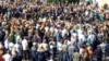 Металлурги на забастовке на территории компании "АрселорМиттал Темиртау". Темиртау, 29 июня 2012 года. 