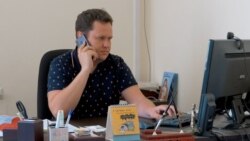 Russian College Director Quits After Standing By Students Fined For Anti-War Protest