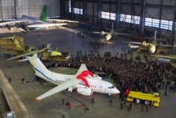 Ukrain prezidentiniň uçaryna çalymdaş Аn-148 uçary 2009-njy ýylda Ukrainadaky zawoddan çykýar.