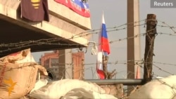 Pro-Russian Activists Continue To Occupy Administration Building In Ukraine's Donetsk