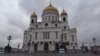 В Храм Христа Спасителя — в масках и перчатках