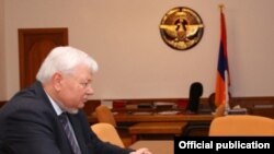 ԵԱՀԿ գործող նախագահի անձնական ներկայացուցիչ Անջեյ Կասպշիկը Ստեփանակերտում, արխիվ 