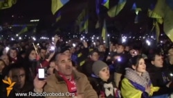 Protestatarii de la Kiev intonează Imnul Ucrainei