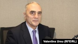 Altai Efendiev în studioul Europei Libere de la Chișinău.