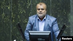 Iranian Oil Minister Rostam Qasemi countered that the IEA's figures are wrong and Iran has plenty of potential customers.