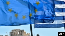 Zastave EU i Grčke