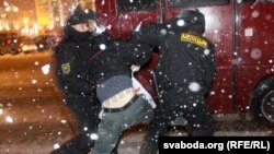 Reprimarea brutală a protestelor post electorale în Belarus