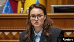 'Živi u inostranstvu': Ukrajinska premijerka suočena sa pitanjem o bratu