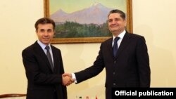 ბიძინა ივანიშვილი და ტიგრან სარქისიანი