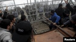 Pika kufitare Idomeni