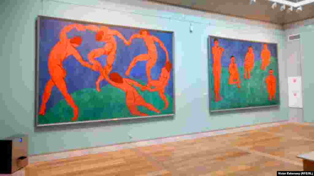 „Dansul” și „Muzica” două din tablourile excepționale ale colecției Matisse în posesia Muzeului Ermitaj la St. Petersburg și expuse în nou amenajatul spațiu de expoziții al Palatului Marelui Stat Major.