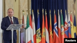 Ukrainian and Romanian foreign and defence ministers meet in Bucharest for a conference on Black Sea security