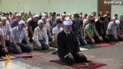 Акмәчеттә Гает намазы