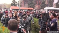 Сестры Кардашян в Гюмри