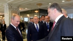 Путин һәм Порошенко 27 август Мински очрашуында. 27 август 2014