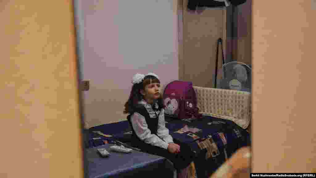 Першого вересня Даша йде до першого класу. Приготування до&nbsp;&laquo;Першого дзвоника&raquo; почалися від самого ранку. Школу для Даші не обирали спеціально, а обрали ту, що розташована поблизу нового дому Водінових