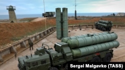 Зенитно-ракетные комплексы С-400 «Триумф»
