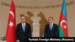 Թուրքիայի և Ադրբեջանի ԱԳ նախարարներ Մևլութ Չավուշօղլուն և Ջեյհուն Բայրամովը, արխիվ