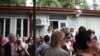 Архивска фотографија - протест пред седиштето на Општина Центар. 
