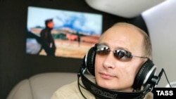Vladimir Putin u helikopteru