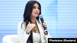 Քիմ Քարդաշյան, արխիվ