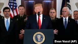 Președintele Donald Trump la conferința de presă de la Casa Albă, 8 ianuarie 2020. 