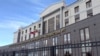 Татарстанның Транспорт һәм юл хуҗалыгы министрлыгының бер телдә генә язылган тышкы ягы
