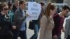 La un protest al profesorilor la Chișinău