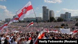 Thousands of Belarusians protest in Minsk on August 16 against authoritarian ruler Alyaksandr Lukashenka after a disputed presidential election