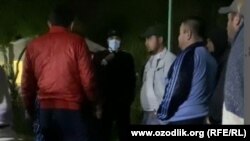 Узбекистанцы, содержащиеся на карантине в санатории «Энергетик сихатгохи». Кадр из видеозаписи.