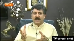 Junior government minister Sheikh Waqas Akram takes journalists to task on Pakistan's Geo TV.