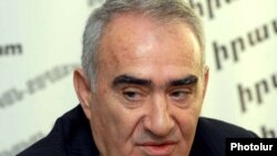 Հանրապետական կուսակցության ղեկավար անդամ Գալուստ Սահակյան