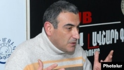 Экономический обозреватель газеты «Айкакан жаманак» Айк Геворкян