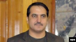 د کندهار والي ډاکټر همایون عزیزي.